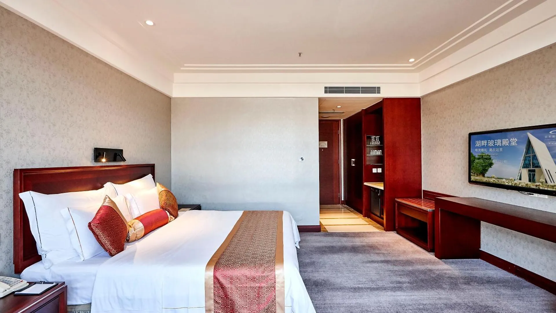 Tongli Lake View Hotel Suzhou  5*, Suzhou (Jiangsu) China
