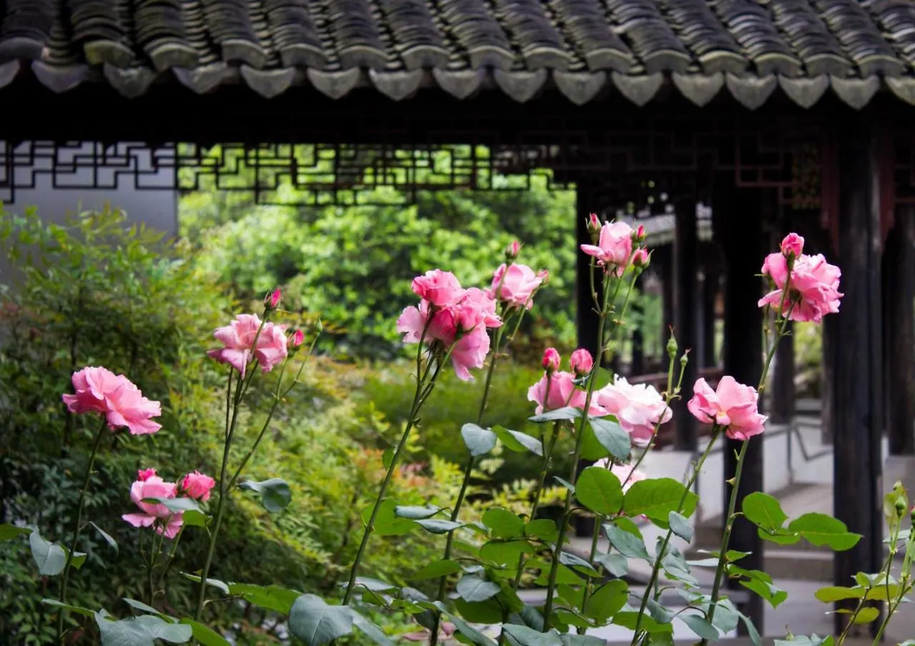 Tongli Lake View Hotel Suzhou  5*, Suzhou (Jiangsu)
